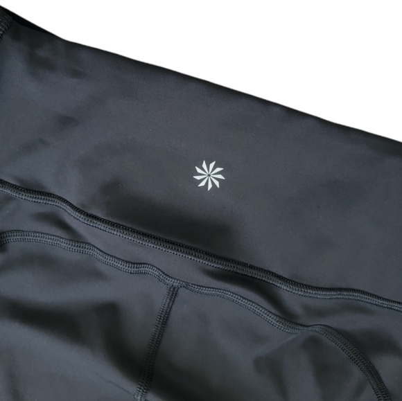 Athleta Sonic Capri Reflective Legging Size XS - Picture 5 of 10